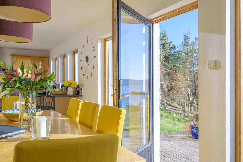 Shore Croft - holiday cottage on Loch Ewe